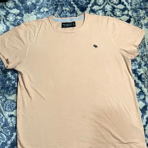 A soft A&F short sleeve shirt